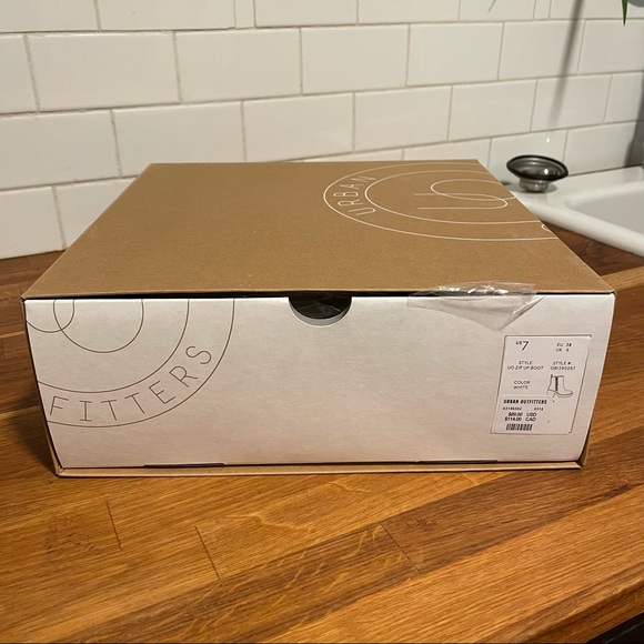 White Urban Outfitters platform ankle boots double zipper - Picture 6 of 6